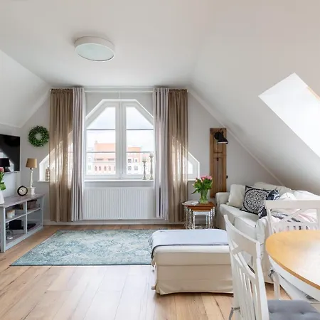 Bulvar Starowka Apartment